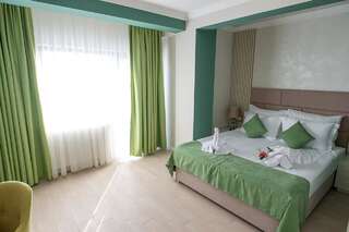 Отель Hotel Excelsior Mamaia Nord Мамайя Норд – Нэводари Двухместный номер с 1 кроватью и балконом-11